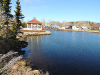 Nova Scotia RealEstate-Mahone Bay waterfront Condo