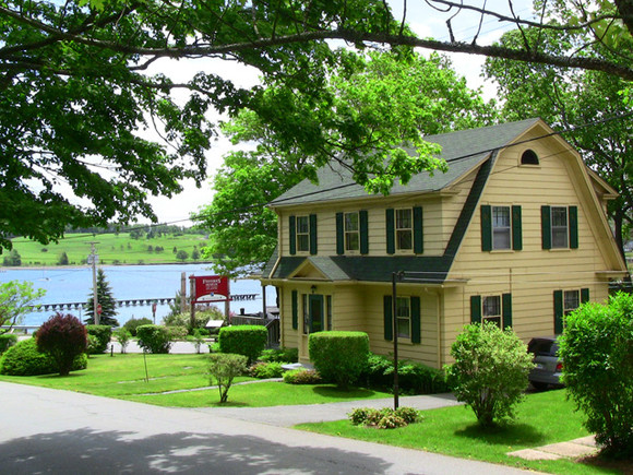 Nova Scotia Real Estate - Lunenburg Harbour Views 