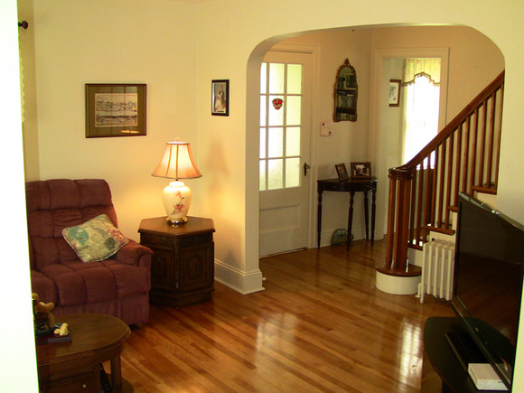 Nova Scotia Real Estate - Lunenburg Harbour Views 