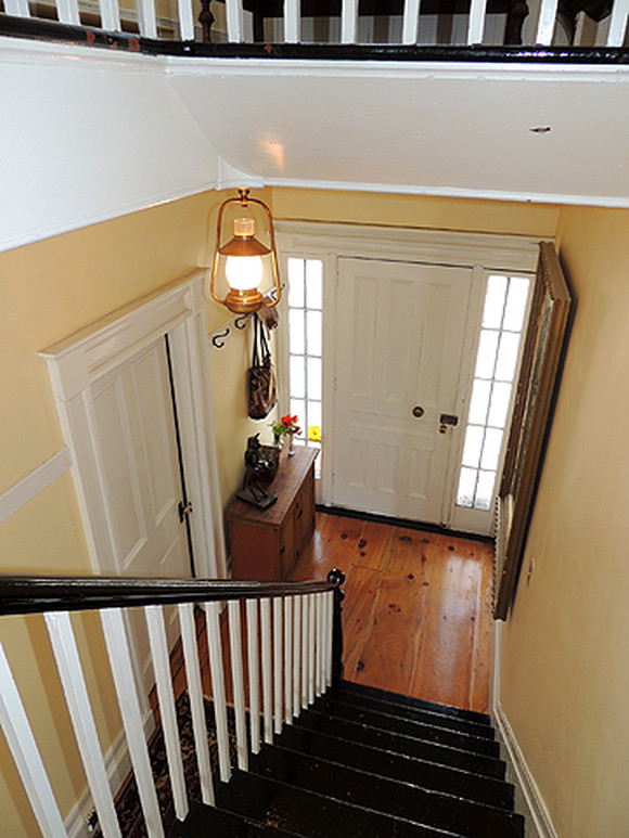 Downtown Living on the Lunenburg Waterfront! 74 Montague St