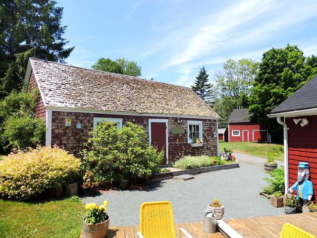 Nova Scotia Real Estate, Mahone Bay Historic Home