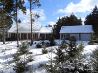 Nova Scotia Real Estate -Lunenburg Oceanfront Home
