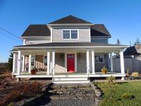 Nova Scotia Real Estate, Lunenburg Oceanfront Home
