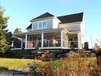 Nova Scotia Real Estate - Lunenburg Family Home